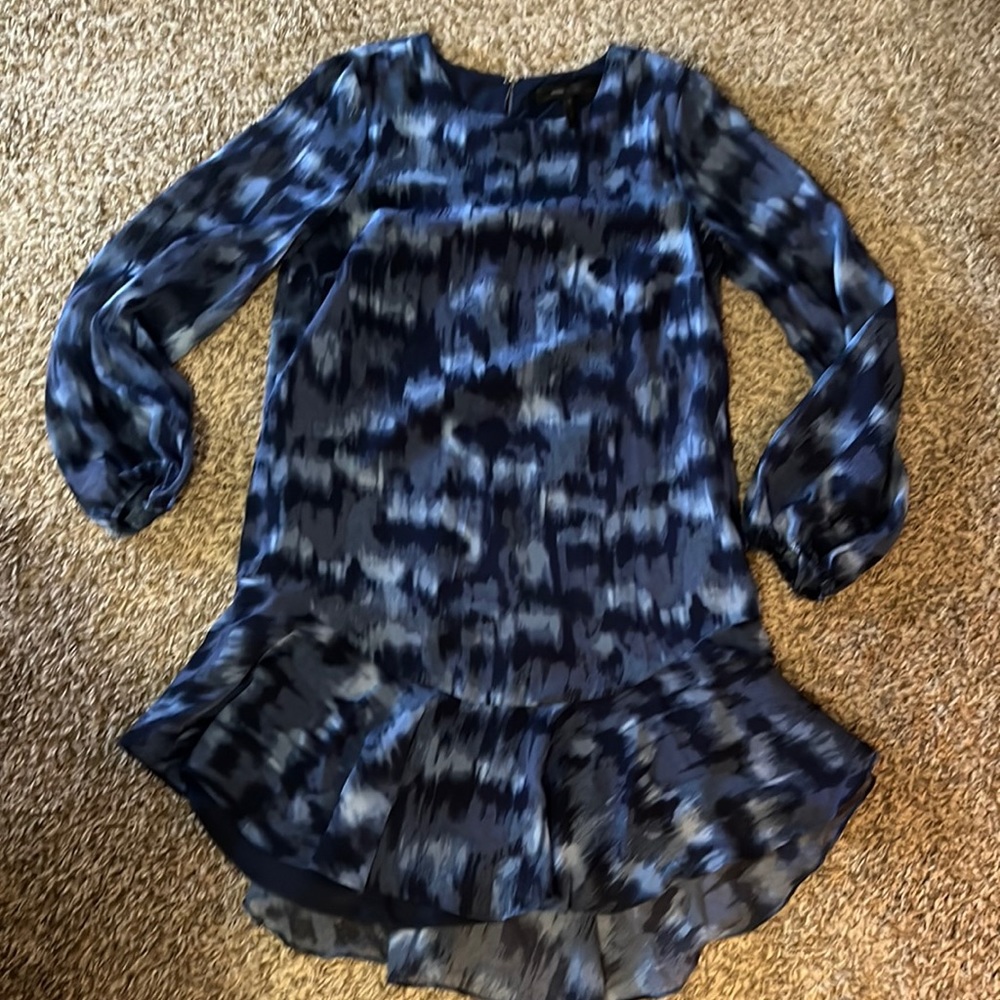 Adorable BCBG dress